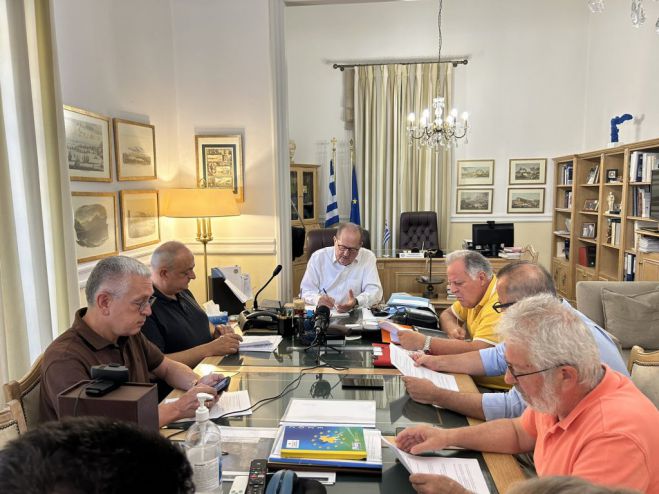 &Pi;&epsilon;&rho;&iota;&phi;έ&rho;&epsilon;&iota;&alpha; | &Epsilon;&xi;&epsilon;&tau;ά&sigma;&tau;&eta;&kappa;&alpha;&nu; &omicron;&iota; &mu;&epsilon;&lambda;έ&tau;&epsilon;&sigmaf; &pi;&alpha;&rho;ά&kappa;&alpha;&mu;&psi;&eta;&sigmaf; &Xi;&eta;&rho;&omicron;&pi;&eta;&gamma;ά&delta;&omicron;&upsilon; &kappa;&alpha;&iota; &Delta;&eta;&mu;&eta;&tau;&sigma;ά&nu;&alpha;&sigmaf;