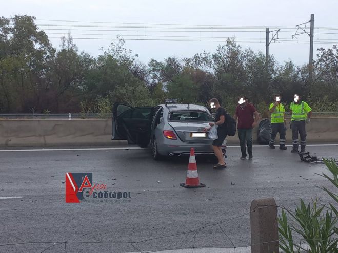 &Tau;&rho;&omicron;&chi;&alpha;ί&omicron; &sigma;&tau;&eta;&nu; &Epsilon;&theta;&nu;&iota;&kappa;ή &Omicron;&delta;ό "&Alpha;&theta;&eta;&nu;ώ&nu; - &Kappa;&omicron;&rho;ί&nu;&theta;&omicron;&upsilon;" - &Nu;&tau;&alpha;&lambda;ί&kappa;&alpha; &sigma;&upsilon;&gamma;&kappa;&rho;&omicron;ύ&sigma;&tau;&eta;&kappa;&epsilon; &mu;&epsilon; &tau;&alpha;&xi;ί