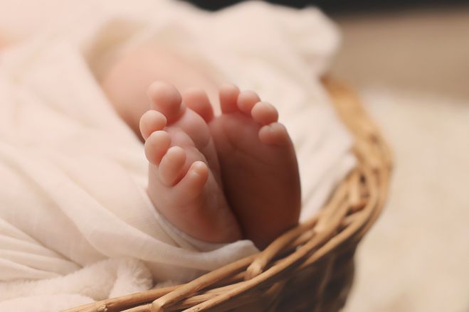 &Mu;&upsilon;&sigma;&tau;ή&rho;&iota;&omicron; &mu;&epsilon; &theta;ά&nu;&alpha;&tau;&omicron; &delta;ύ&omicron; &mu;&omega;&rho;ώ&nu; &sigma;&epsilon; &delta;&iota;ά&sigma;&tau;&eta;&mu;&alpha; &epsilon;&nu;ό&sigmaf; έ&tau;&omicron;&upsilon;&sigmaf; &sigma;&tau;&eta;&nu; &Alpha;&chi;&alpha;ΐ&alpha;