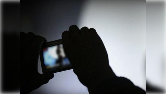 Σύλληψη στην Τρίπολη παράνομη καταγραφή με κινητό τηλέφωνο μέσα στο δικαστήριο!