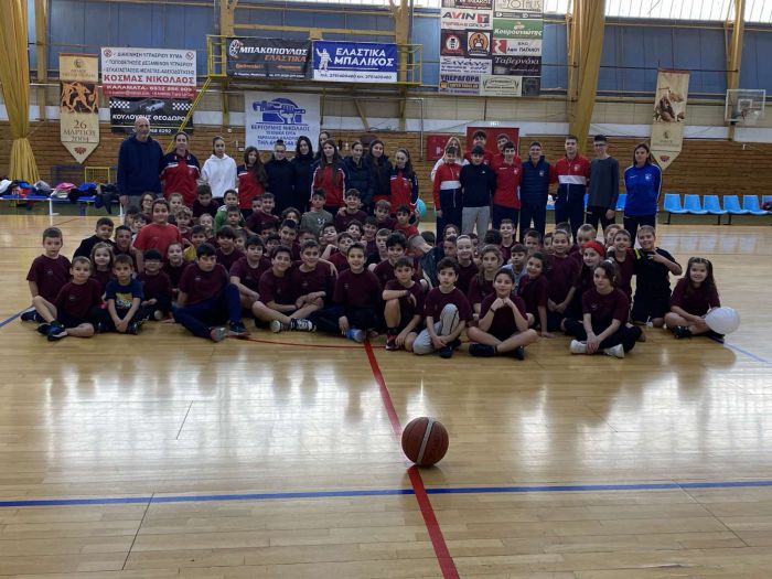 &Tau;&omicron; &kappa;&lambda;&epsilon;&iota;&sigma;&tau;ό &tau;&eta;&sigmaf; &Mu;&epsilon;&gamma;&alpha;&lambda;ό&pi;&omicron;&lambda;&eta;&sigmaf; &gamma;έ&mu;&iota;&sigma;&epsilon; &nu;&iota;ά&tau;&alpha; &gamma;&iota;&alpha; &tau;&eta;&nu; &kappa;&omicron;&pi;ή &pi;ί&tau;&alpha;&sigmaf; &tau;&omicron;&upsilon; &Pi;&epsilon;&lambda;&alpha;&sigma;&gamma;&omicron;ύ (&epsilon;&iota;&kappa;ό&nu;&epsilon;&sigmaf;)