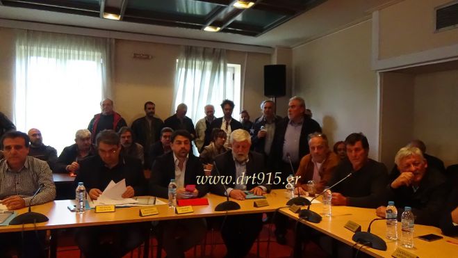 Σκουπίδια: Δεν «πέρασε» η προγραμματική στον ΦΟΔΣΑ – Αναβολή με ξεκάθαρο μήνυμα προς την Κυβέρνηση! (vd)
