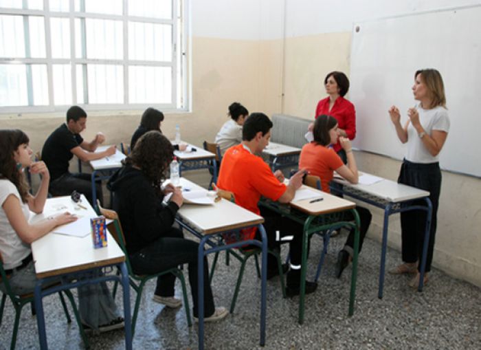 &Pi;&alpha;&nu;&epsilon;&lambda;&lambda;&alpha;&delta;&iota;&kappa;έ&sigmaf;: &Tau;&alpha; &sigma;&eta;&mu;&epsilon;&rho;&iota;&nu;ά &theta;έ&mu;&alpha;&tau;&alpha; (25/5/2016)