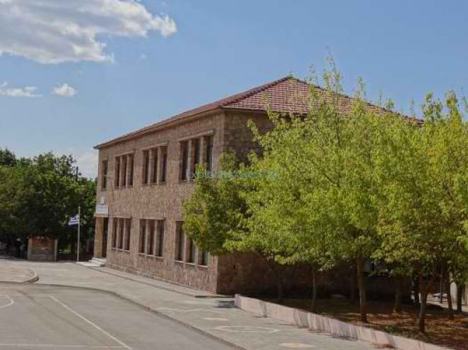 Οι μαθητές δεν πήγαν στον αγιασμό Δημοτικού Σχολείου στην Τεγέα!