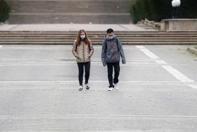 Επίσημο | Μάσκες από την παραμονή Χριστουγέννων και στους εξωτερικούς χώρους - Διπλή μάσκα υποχρεωτικά σε σουπερμάρκετ!