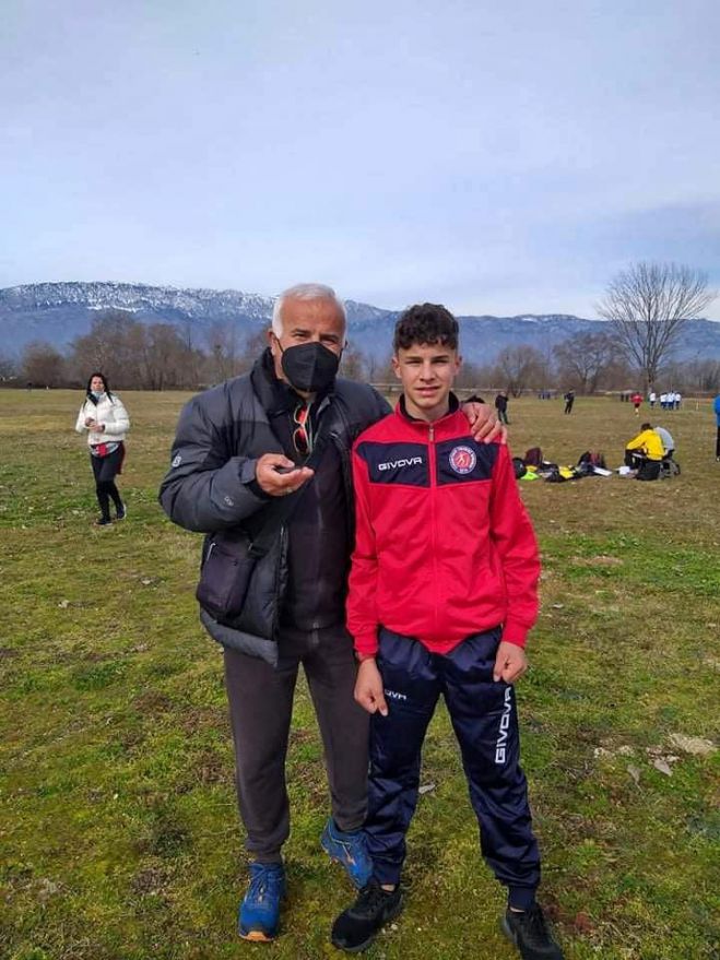 &Sigma;&pi;&omicron;&upsilon;&delta;&alpha;ί&alpha; &epsilon;&mu;&phi;ά&nu;&iota;&sigma;&eta; &omicron; &Mu;&pi;&omicron;&upsilon;&tau;&sigma;&iota;ά&nu;&eta;&sigmaf; &tau;&omicron;&upsilon; &Gamma;&Sigma;&Alpha; &sigma;&tau;&omicron; &Pi;&alpha;&nu;&epsilon;&lambda;&lambda;ή&nu;&iota;&omicron; &pi;&rho;&omega;&tau;ά&theta;&lambda;&eta;&mu;&alpha; &alpha;&nu;&omega;&mu;ά&lambda;&omicron;&upsilon; &delta;&rho;ό&mu;&omicron;&upsilon;