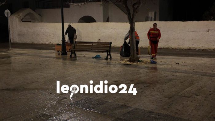 &Sigma;&iota;&omega;&pi;&eta;&lambda;&omicron;ί &pi;&rho;&omega;&tau;&alpha;&gamma;&omega;&nu;&iota;&sigma;&tau;έ&sigmaf; &mu;&epsilon;&tau;ά &tau;&omicron; &Kappa;&alpha;&rho;&nu;&alpha;&beta;ά&lambda;&iota; &ndash; &Omicron;&iota; ά&nu;&theta;&rho;&omega;&pi;&omicron;&iota; &tau;&eta;&sigmaf; &kappa;&alpha;&theta;&alpha;&rho;&iota;ό&tau;&eta;&tau;&alpha;&sigmaf; &sigma;&tau;&omicron; &Lambda;&epsilon;&omega;&nu;ί&delta;&iota;&omicron; (&epsilon;&iota;&kappa;ό&nu;&epsilon;&sigmaf;)