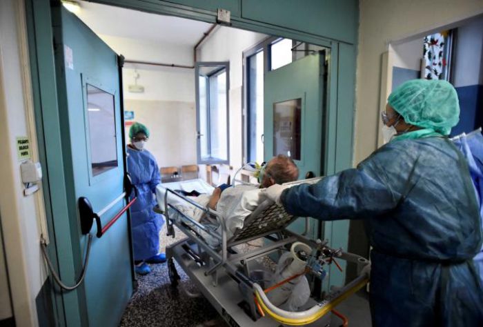 Κορωνοϊός | Κι άλλος νεκρός σε νοσοκομείο της Θεσσαλονίκης, στους 87 οι θάνατοι στην Ελλάδα