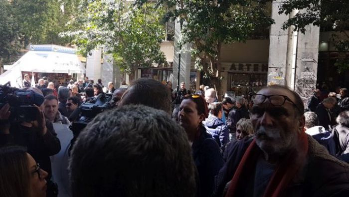 Χωρίς αποτέλεσμα η συνάντηση Τσακαλώτου - ΑΔΕΔΥ για 13ο και 14ο μισθό