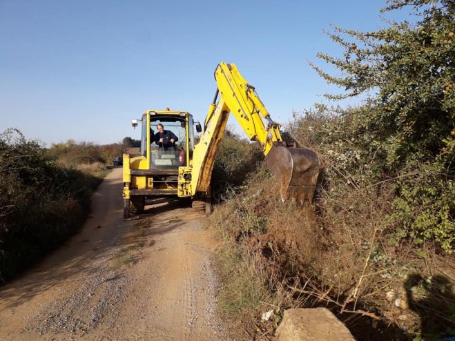 &Mu;&eta;&chi;&alpha;&nu;ή&mu;&alpha;&tau;&alpha; &tau;&omicron;&upsilon; &Delta;ή&mu;&omicron;&upsilon; &Tau;&rho;ί&pi;&omicron;&lambda;&eta;&sigmaf; &sigma;&tau;&omicron; &chi;&omega;&rho;&iota;ό &Sigma;&tau;&epsilon;&nu;ό (&epsilon;&iota;&kappa;ό&nu;&epsilon;&sigmaf;)