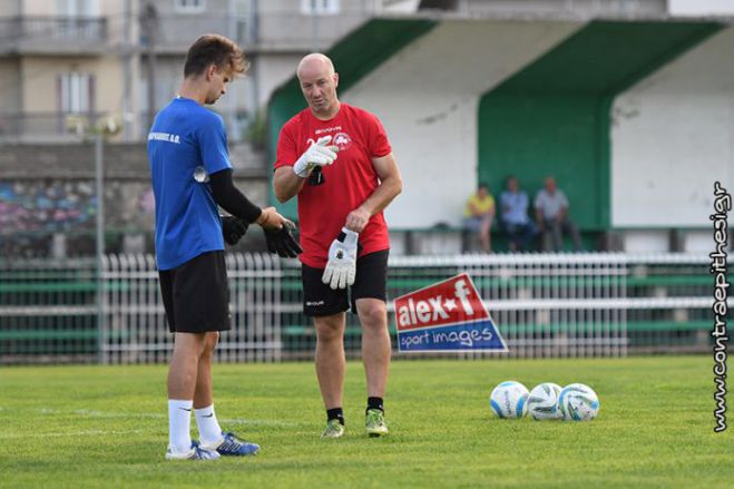 &Epsilon;&pi;ί&sigma;&eta;&mu;&alpha; έ&pi;&iota;&alpha;&sigma;&epsilon; &delta;&omicron;&upsilon;&lambda;&epsilon;&iota;ά &omicron; &Gamma;&iota;ώ&rho;&gamma;&omicron;&sigmaf; &Gamma;&omicron;ύ&nu;&eta;&sigmaf; &sigma;&tau;&omicron;&nu; &Pi;&alpha;&nu;&alpha;&rho;&kappa;&alpha;&delta;&iota;&kappa;ό