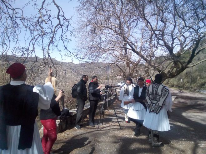 "&Eta; &Mu;&eta;&chi;&alpha;&nu;ή &tau;&omicron;&upsilon; &Chi;&rho;ό&nu;&omicron;&upsilon;" ... &sigma;&tau;&eta; &Gamma;&omicron;&rho;&tau;&upsilon;&nu;ί&alpha;!