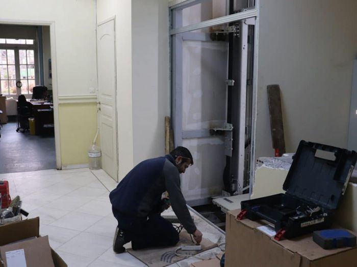 &Tau;&rho;ί&pi;&omicron;&lambda;&eta; | &Rho;ά&mu;&pi;&alpha; &kappa;&alpha;&iota; &alpha;&sigma;&alpha;&nu;&sigma;έ&rho; &gamma;&iota;&alpha; ά&tau;&omicron;&mu;&alpha; &mu;&epsilon; &kappa;&iota;&nu;&eta;&tau;&iota;&kappa;ά &pi;&rho;&omicron;&beta;&lambda;ή&mu;&alpha;&tau;&alpha; &sigma;&tau;&omicron; &kappa;&epsilon;&nu;&tau;&rho;&iota;&kappa;ό &kappa;&tau;ί&rho;&iota;&omicron; &tau;&eta;&sigmaf; &Pi;&epsilon;&rho;&iota;&phi;έ&rho;&epsilon;&iota;&alpha;&sigmaf;!