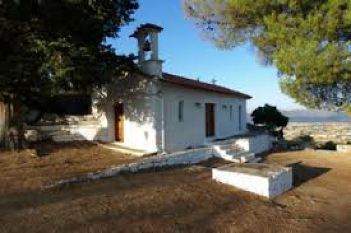 Γιορτάζει το εξωκλήσι της Αναλήψεως στην Τρίπολη