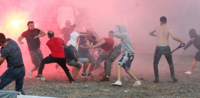 Αλβανία | Πολύ ξύλο στο ποδοσφαιρικό ντέρμπι των Τιράνων (vd)