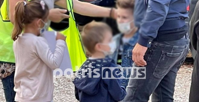 &Eta;&lambda;&epsilon;ί&alpha; | &Gamma;&omicron;&nu;έ&alpha;&sigmaf; &mu;ή&nu;&upsilon;&sigma;&epsilon; &delta;&iota;&epsilon;&upsilon;&theta;&upsilon;&nu;&tau;ή &nu;&eta;&pi;&iota;&alpha;&gamma;&omega;&gamma;&epsilon;ί&omicron;&upsilon; - &Delta;&epsilon;&nu; ά&phi;&eta;&sigma;&epsilon; &nu;&alpha; &mu;&pi;&epsilon;&iota; &sigma;&tau;&eta;&nu; &tau;ά&xi;&eta; &tau;&omicron; &pi;&alpha;&iota;&delta;ί &tau;&omicron;&upsilon; &chi;&omega;&rho;ί&sigmaf; &mu;ά&sigma;&kappa;&alpha;