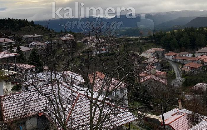 Χιονισμένη &quot;καλημέρα&quot; από τα Μαγούλιανα Γορτυνίας! (εικόνες)
