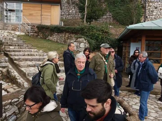 &Pi;&alpha;&lambda;&alpha;&iota;&omicron;ί &pi;&rho;ό&sigma;&kappa;&omicron;&pi;&omicron;&iota; &alpha;&pi;ό &tau;&omicron; &Gamma;&omicron;&upsilon;&delta;ή έ&kappa;&omicron;&psi;&alpha;&nu; &tau;&eta;&nu; &pi;ί&tau;&alpha; &tau;&omicron;&upsilon;&sigmaf; &sigma;&tau;&eta; &Beta;&upsilon;&tau;ί&nu;&alpha;!