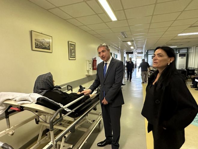 Σε Παναρκαδικό Νοσοκομείο και 1η ΤΟΜΥ Τρίπολης ο Διοικητής της 6ης Υγειονομικής Περιφέρειας (εικόνες)