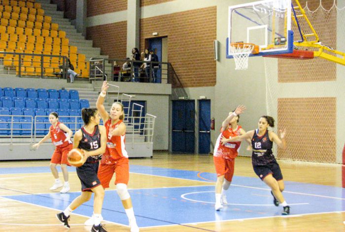 A2 &Gamma;&upsilon;&nu;&alpha;&iota;&kappa;ώ&nu; &mu;&pi;ά&sigma;&kappa;&epsilon;&tau; | Ή&tau;&tau;&alpha; &gamma;&iota;&alpha; &tau;&omicron;&nu; &Pi;&epsilon;&lambda;&alpha;&sigma;&gamma;ό &sigma;&tau;&eta;&nu; &Kappa;&rho;ή&tau;&eta;