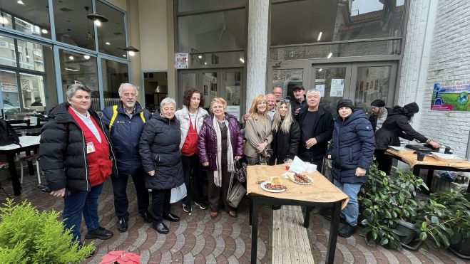 Τρίπολη | Τσικνοπέμπτη στο ΚΑΠΗ και στο Σύλλογο ΑμεΑ (εικόνες)