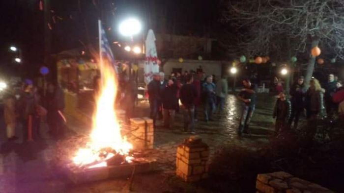 &Tau;&omicron; &Epsilon;&lambda;&alpha;&iota;&omicron;&chi;&omega;&rho;&iota; &gamma;&iota;&omicron;&rho;&tau;ά&zeta;&epsilon;&iota; &tau;&eta;&nu; &alpha;&pi;&omicron;&kappa;&rho;&iota;ά!