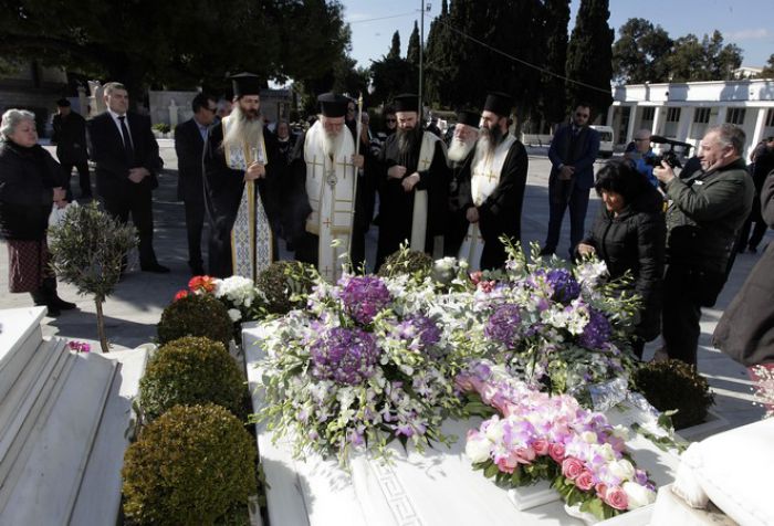 Δεκατέσσερα χρόνια χωρίς τον Χριστόδουλο ... (vd)