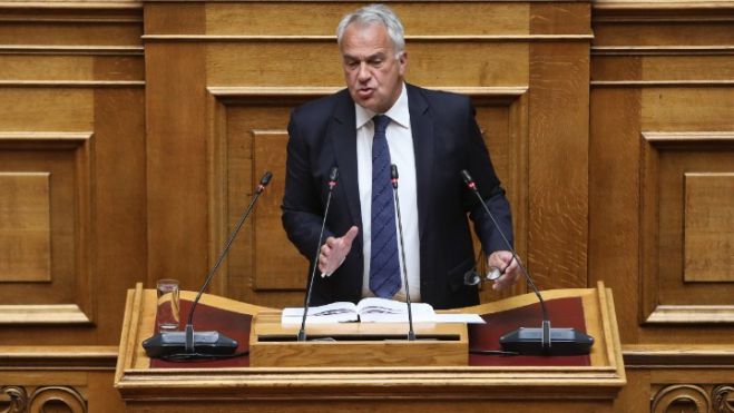 &Omicron; &Beta;&omicron;&rho;ί&delta;&eta;&sigmaf; &kappa;&alpha;&tau;&eta;&gamma;&omicron;&rho;&epsilon;ί &tau;&omicron;&nu; &Sigma;&Upsilon;&Rho;&Iota;&Zeta;&Alpha; ό&tau;&iota; &lambda;έ&epsilon;&iota; &psi;έ&mu;&alpha;&tau;&alpha; &gamma;&iota;&alpha; &tau;&alpha; &Tau;έ&mu;&pi;&eta; "&gamma;&iota;&alpha; &nu;&alpha; &beta;&gamma;&epsilon;&iota; &tau;&omicron; &lambda;&alpha;ϊ&kappa;&iota;&sigma;&tau;&iota;&kappa;ό &mu;&epsilon;&rho;&omicron;&kappa;ά&mu;&alpha;&tau;&omicron;"