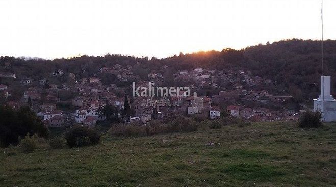 Βλαχοκερασιά - Εικόνες βγαλμένες από «καρτ ποστάλ»