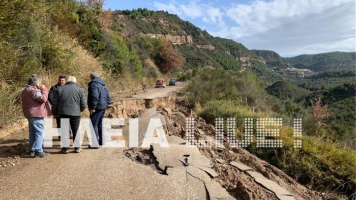 Κατολισθήσεις και δρόμοι κομμένοι στα δύο στην Ηλεία