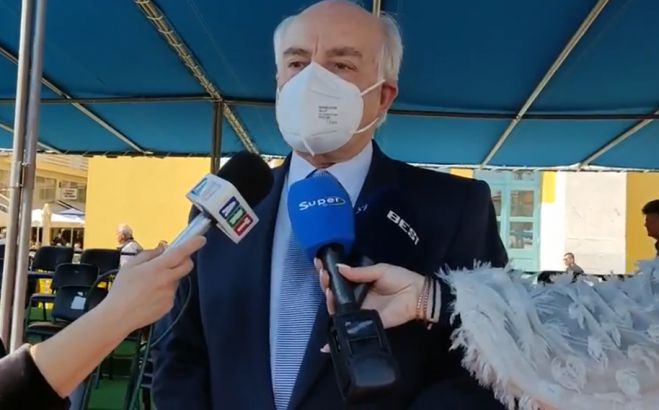 "25&eta; &Mu;&alpha;&rho;&tau;ί&omicron;&upsilon;" - &Tau;&rho;ί&pi;&omicron;&lambda;&eta; | &Delta;&eta;&lambda;ώ&sigma;&epsilon;&iota;&sigmaf; &epsilon;&pi;&iota;&sigma;ή&mu;&omega;&nu; &mu;&epsilon; &alpha;&nu;&alpha;&phi;&omicron;&rho;έ&sigmaf; &kappa;&alpha;&iota; &gamma;&iota;&alpha; &tau;&omicron;&nu; &epsilon;&xi;&epsilon;&lambda;&iota;&sigma;&sigma;ό&mu;&epsilon;&nu;&omicron; &pi;ό&lambda;&epsilon;&mu;&omicron; &sigma;&tau;&eta;&nu; &Omicron;&upsilon;&kappa;&rho;&alpha;&nu;ί&alpha; (vd)