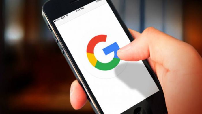 Ετοιμάζει δικό της smartphone η Google;