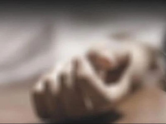 &Eta;&lambda;&iota;&kappa;&iota;&omega;&mu;έ&nu;&omicron;&sigmaf; ά&nu;&alpha;&psi;&epsilon; &mu;&alpha;&gamma;&kappa;ά&lambda;&iota; &kappa;&alpha;&iota; &alpha;&upsilon;&tau;&omicron;&kappa;&tau;ό&nu;&eta;&sigma;&epsilon; &sigma;&tau;&eta;&nu; &Alpha;&chi;&alpha;ΐ&alpha;