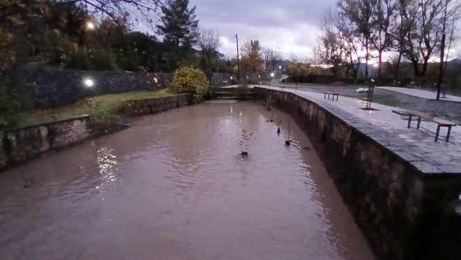Γέμισε με νερό το ποτάμι στην Παναγίτσα - Ο προβληματισμός και τα ερωτηματικά