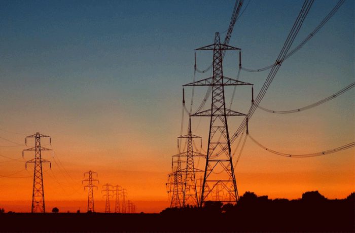 Καύσωνας | Οι τρεις βασικές οδηγίες για να μην "σπαταλάμε" το ρεύμα και να αποφύγουμε το black out!