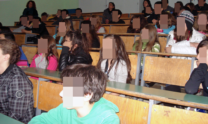 Οι μαθητές της Αρκαδίας ενημερώνονται για τους κινδύνους που κρύβει η επαφή με τον κόσμο του Internet (εικόνες)!