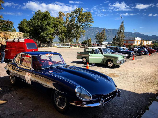 &laquo;Arcadia Classic Tour&raquo; &mu;&epsilon; &upsilon;&pi;έ&rho;&omicron;&chi;&alpha; &iota;&sigma;&tau;&omicron;&rho;&iota;&kappa;ά &alpha;&upsilon;&tau;&omicron;&kappa;ί&nu;&eta;&tau;&alpha; &sigma;&tau;&eta;&nu; &Gamma;&omicron;&rho;&tau;&upsilon;&nu;ί&alpha;! (&epsilon;&iota;&kappa;ό&nu;&epsilon;&sigmaf;)