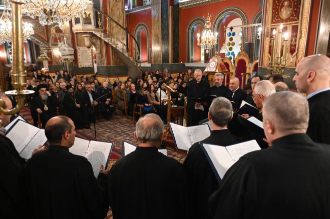 &Eta;  &Chi;&rho;&iota;&sigma;&tau;&omicron;&upsilon;&gamma;&epsilon;&nu;&nu;&iota;ά&tau;&iota;&kappa;&eta; &Epsilon;&kappa;&delta;ή&lambda;&omega;&sigma;&eta; &tau;&eta;&sigmaf; &Mu;&eta;&tau;&rho;&omicron;&pi;ό&lambda;&epsilon;&omega;&sigmaf; &Mu;&alpha;&nu;&tau;&iota;&nu;&epsilon;ί&alpha;&sigmaf; &kappa;&alpha;&iota; &Kappa;&upsilon;&nu;&omicron;&upsilon;&rho;ί&alpha;&sigmaf; (&epsilon;&iota;&kappa;ό&nu;&epsilon;&sigmaf; - &beta;ί&nu;&tau;&epsilon;&omicron;)