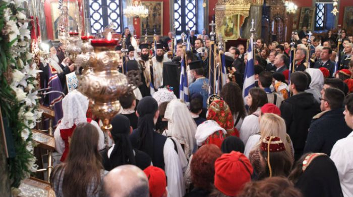 &Eta; &gamma;&iota;&omicron;&rho;&tau;ή &tau;&omicron;&upsilon; &Epsilon;&upsilon;&alpha;&gamma;&gamma;&epsilon;&lambda;&iota;&sigma;&mu;&omicron;ύ &sigma;&tau;&eta;&nu; &iota;&sigma;&tau;&omicron;&rho;&iota;&kappa;ή &Tau;&rho;&iota;&pi;&omicron;&lambda;&iota;&tau;&sigma;ά (&epsilon;&iota;&kappa;ό&nu;&epsilon;&sigmaf;)