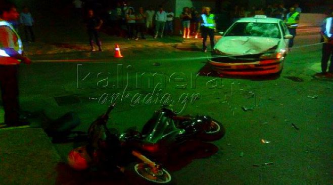 Τρεις τραυματισμοί στο νυχτερινό τροχαίο ατύχημα στην Τρίπολη (vd)