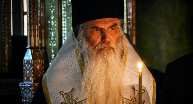 &Mu;&eta;&tau;&rho;&omicron;&pi;&omicron;&lambda;ί&tau;&eta;&sigmaf; &Mu;&epsilon;&sigma;&omicron;&gamma;&alpha;ί&alpha;&sigmaf; &kappa;&alpha;&iota; &Lambda;&alpha;&upsilon;&rho;&epsilon;&omega;&tau;&iota;&kappa;ή&sigmaf; &kappa;. &Nu;&iota;&kappa;ό&lambda;&alpha;&omicron;&sigmaf; &ndash; &laquo;&Eta; &omicron;&mu;&omicron;&phi;&upsilon;&lambda;&omicron;&phi;&iota;&lambda;ί&alpha; &epsilon;ί&nu;&alpha;&iota; &psi;&upsilon;&chi;&iota;&alpha;&tau;&rho;&iota;&kappa;ή &nu;ό&sigma;&omicron;&sigmaf;&raquo;