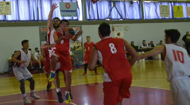 Διπλή νίκη για το 3ο Λύκειο Τρίπολης στο μπάσκετ! (εικόνες)