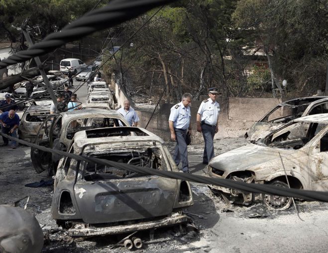 Τουλάχιστον 60 οι νεκροί από τις φονικές πυρκαγιές στην Ανατολική Αττική ...