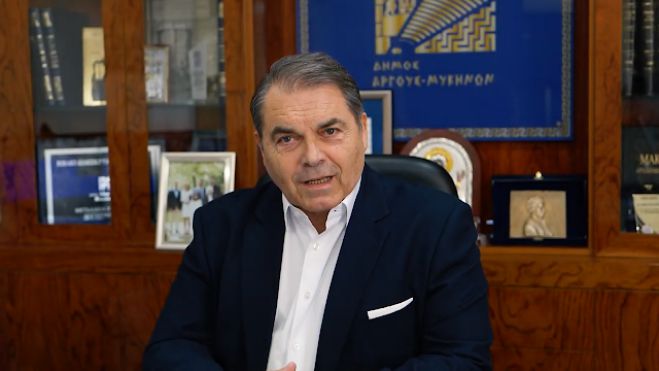 &Kappa;&alpha;&mu;&pi;ό&sigma;&omicron;&sigmaf; &gamma;&iota;&alpha; &tau;&eta;&nu; &alpha;&nu;&epsilon;&xi;&alpha;&rho;&tau;&eta;&tau;&omicron;&pi;&omicron;ί&eta;&sigma;&eta; &Delta;&eta;&mu;&omicron;&tau;&iota;&kappa;ώ&nu; &Sigma;&upsilon;&mu;&beta;&omicron;ύ&lambda;&omega;&nu;: "&Eta; &pi;&alpha;&rho;ά&tau;&alpha;&xi;&eta; &mu;&alpha;&sigmaf; &delta;&epsilon;&nu; &epsilon;&kappa;&beta;&iota;ά&zeta;&epsilon;&tau;&alpha;&iota;" (vd)