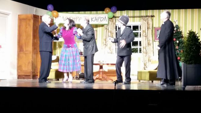 Μαλλιαροπούλειο: Συνεχίζονται οι παραστάσεις των δασκάλων της Αρκαδίας!