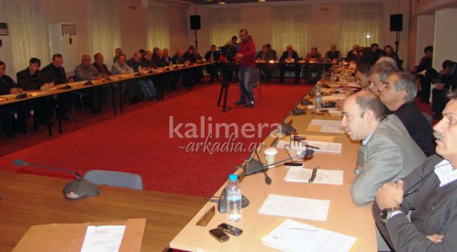 Δημοτικό Συμβούλιο τη Μ. Τρίτη στην Τρίπολη με …. 184 θέματα!