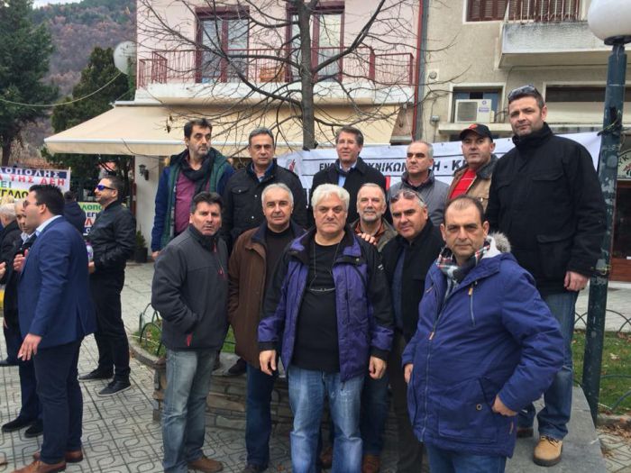 &Phi;&lambda;ώ&rho;&iota;&nu;&alpha; | &Epsilon;&rho;&gamma;&alpha;&zeta;ό&mu;&epsilon;&nu;&omicron;&iota; &alpha;&pi;ό &tau;&eta;&nu; &Alpha;&rho;&kappa;&alpha;&delta;ί&alpha; &sigma;&tau;&omicron; &sigma;&upsilon;&lambda;&lambda;&alpha;&lambda;&eta;&tau;ή&rho;&iota;&omicron; &kappa;&alpha;&tau;ά &tau;&eta;&sigmaf; &pi;ώ&lambda;&eta;&sigma;&eta;&sigmaf; &mu;&omicron;&nu;ά&delta;&omega;&nu; &tau;&eta;&sigmaf; &Delta;&Epsilon;&Eta;