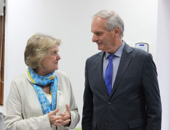 &Mu;&iota;&chi;ό&pi;&omicron;&upsilon;&lambda;&omicron;&sigmaf; &sigma;&epsilon; &Epsilon;&upsilon;&rho;&omega;&pi;&alpha;ί&alpha; &Epsilon;&pi;ί&tau;&rho;&omicron;&pi;&omicron;: "&Eta; &Mu;&epsilon;&gamma;&alpha;&lambda;ό&pi;&omicron;&lambda;&eta; έ&chi;&epsilon;&iota; &chi;ά&sigma;&epsilon;&iota; &chi;&iota;&lambda;&iota;ά&delta;&epsilon;&sigmaf; &theta;έ&sigma;&epsilon;&iota;&sigmaf; &epsilon;&rho;&gamma;&alpha;&sigma;ί&alpha;&sigmaf;, &chi;&rho;&epsilon;&iota;ά&zeta;&omicron;&nu;&tau;&alpha;&iota; &mu;&epsilon;&gamma;&alpha;&lambda;ύ&tau;&epsilon;&rho;&alpha; &kappa;ί&nu;&eta;&tau;&rho;&alpha; &gamma;&iota;&alpha; &epsilon;&pi;&epsilon;&nu;&delta;ύ&sigma;&epsilon;&iota;&sigmaf;"