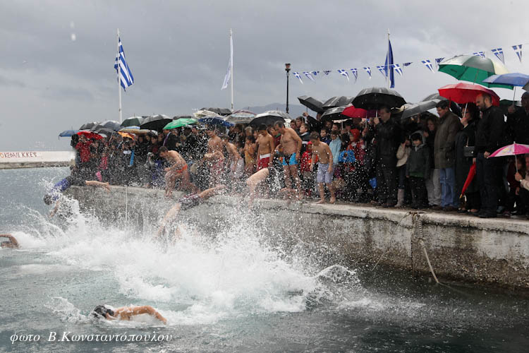 Με χιόνια και τσουχτερό κρύο θα εορταστούν τα Θεοφάνεια…