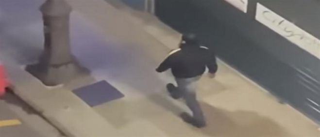 &Pi;ά&tau;&rho;&alpha; | Ά&nu;&tau;&rho;&alpha;&sigmaf; &alpha;&kappa;&omicron;&lambda;&omicron;&upsilon;&theta;&epsilon;ί &gamma;&upsilon;&nu;&alpha;ί&kappa;&epsilon;&sigmaf; &kappa;&alpha;&iota; &alpha;&upsilon;&nu;&alpha;&nu;ί&zeta;&epsilon;&tau;&alpha;&iota; (vd)